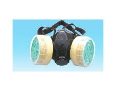 B-Mặt nạ phòng độc 2 phin D